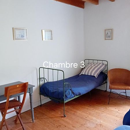 Gite De La Ferme De La Cour Crasville  Екстериор снимка