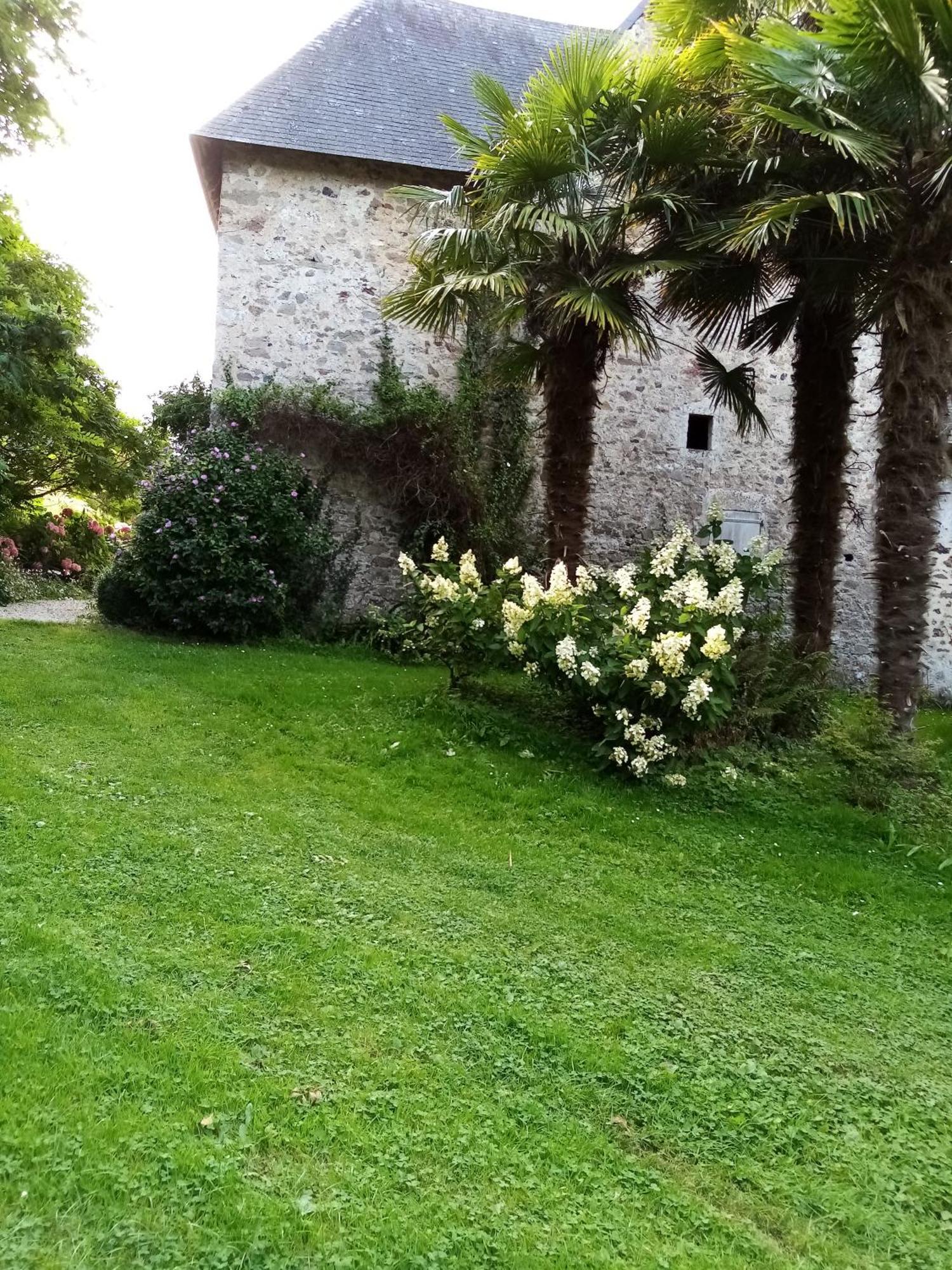 Gite De La Ferme De La Cour Crasville  Екстериор снимка